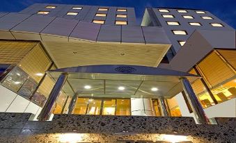 Business Hotel Cosmos Tokushima