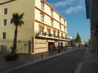 Best Western Hotel Plaza Matamoros Hotels near General Servando Canales International Airport