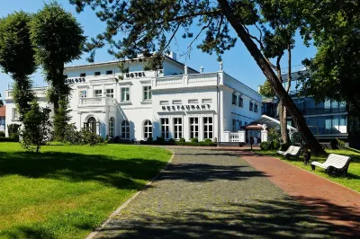 Schloss-Hotel Hotel di 