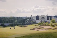 Klubny Dom Zavidovo Boutique Hotel Hotels in Konakovsky District