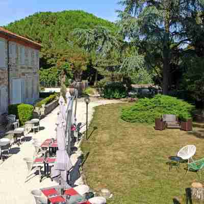 Logis Hôtel le Prince Noir Hotel Exterior