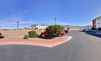 Holiday Inn Express & Suites Alamogordo