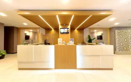 Hotel Rail Transit Suite Gambir