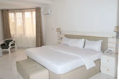 Hani Hotels and Suites