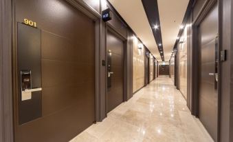 Hwasun the One Business Hotel