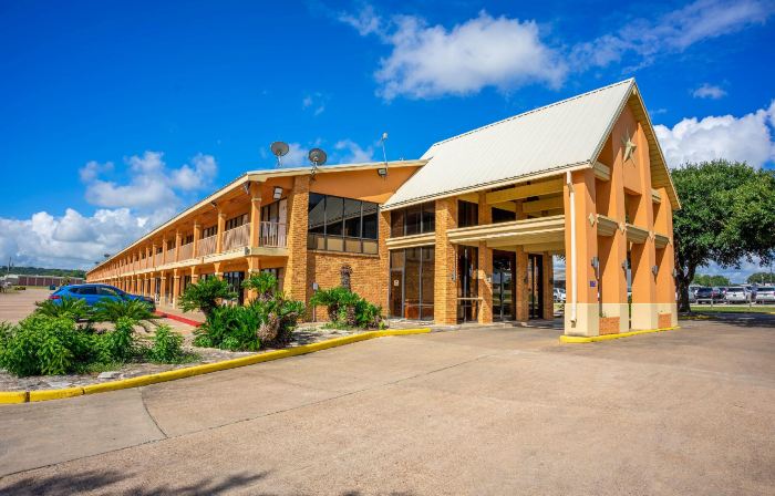 River Valley Motor Inn