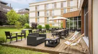 Residhome Paris-Guyancourt - Hot Tub