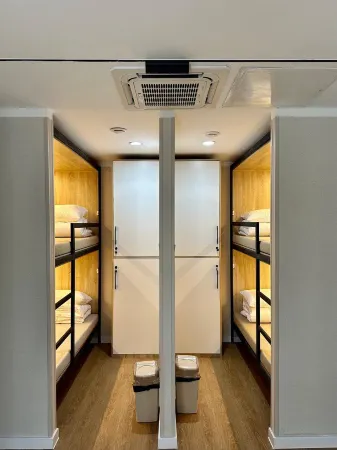 The Joy Hostel Отели рядом с достопримечательностью «Музей изобразительного искусства имени Дзанабадзара»