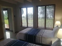 Crest Farm - Self-Catering 2-Bedroom, Wi-fi, Views, Swiming Pool Hotels in Kloof