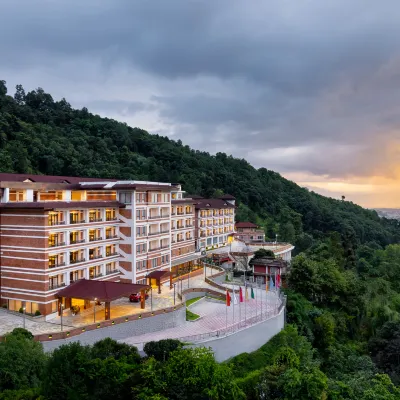 Holiday Inn Resort KATHMANDU BUDHANILKANTHA by IHG โรงแรมใกล้พูฒานีลกัณฐมนเทียร