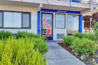 Motel 6 Vallejo, CA - Six Flags West Hotels in American Canyon