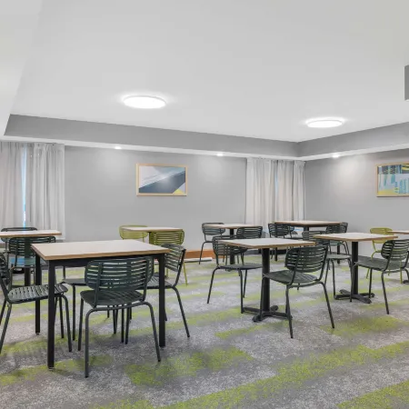 Spark by Hilton Colorado Springs I 25 Central