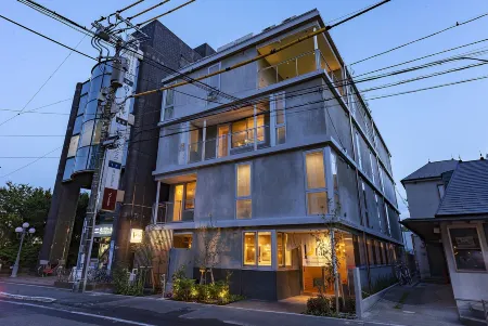 Plat Hostel Keikyu Kamakura Wave