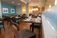 Holiday Inn BISMARCK by IHG - breakfast