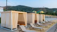 Pyramids Resorts, Charvak  호텔
