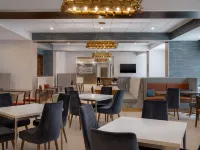 햄프턴 인 바이 힐튼 위니펙 다운타운 Winnipeg City Centre 주변 호텔