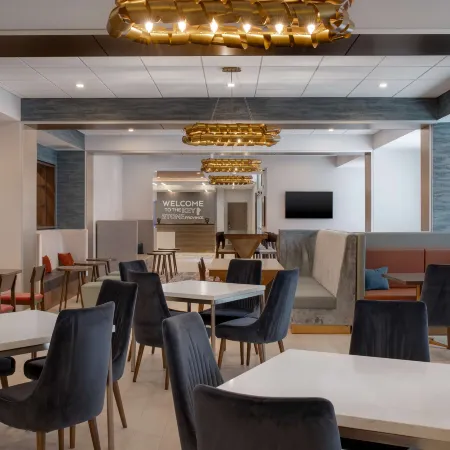 Hampton Inn by Hilton Winnipeg Downtown