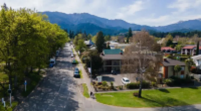 Tussock Peak Lodge