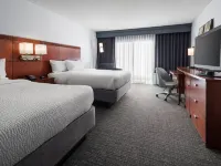 Courtyard Pleasanton Hotels near Alviso Adobe Community Park