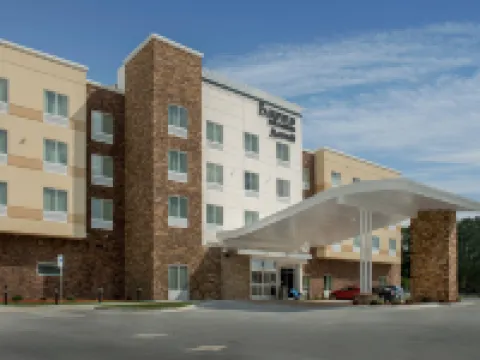 Fairfield Inn & Suites Washington Hotels in Washington