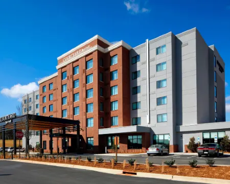Courtyard Charlotte Fort Mill, SC Hotels in Fort Mill