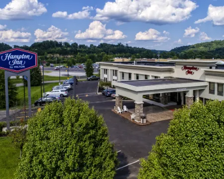 Hampton Inn Ashland Hotels in Boyd County