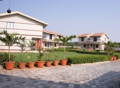 Fame Food Sayla Hotels near Rana Of Pedhada Bhavan