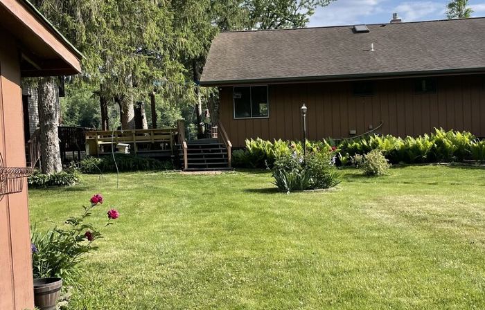 Getaway Cabin on the Rock River, enjoy kayaking, canoeing and fishing