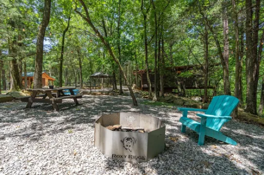 Modern High End Cabin #2 on Horsehead Lake