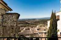 Charming house, panoramic view of the Luberon.
