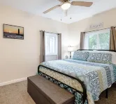 Betz Bungalow - Norton Shores
