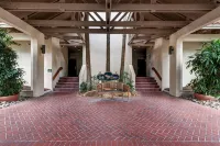 Spectacular Ocean Front Condo on the Omni Plantation - Private Pools