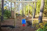 Sailors Rest: Pool & Sauna, Tropical Island Oasis, Fireplace Hotels in Johns Island