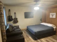 A cute and functional space located on beautiful 2.5 acres