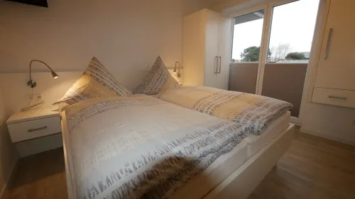 The popular Nordbadestrand beach is just 5 minutes away by bike. Hotels in Norderney