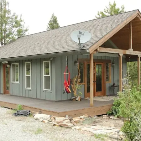 Montana Mountain Guest Cabin