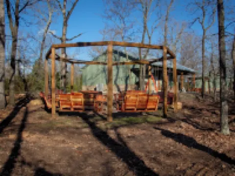 New Cabin on Private Lake with Hot Tub, Gas Grill, Fire Pit & Swings Hotels in Sequoyah County