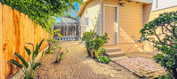 Monterey County Seaside, Bungalow Minutes from the Ocean ! Hotels in Seaside