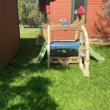 Cozy Cabin #5 formally Birch Point Resort.  Individually owned cabins.