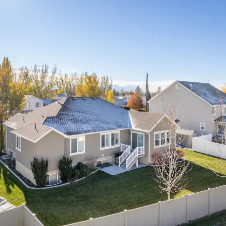 6 Bedroom Rambler Near UVU, BYU, & Golf Course