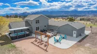 20 ft swim spa! 5 bed, 4 bath, hot tub, 5 acres, game room, north CO Springs!