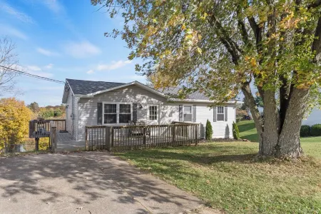 7 Min to Ark! Quiet Escape!