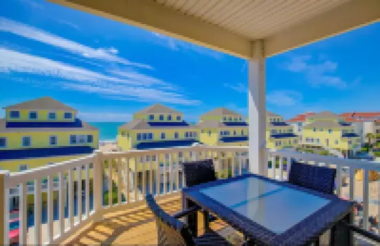 6 Bed 5 Bath Ocean Views, Elevator, 2 masters Suites, & Community Pool
