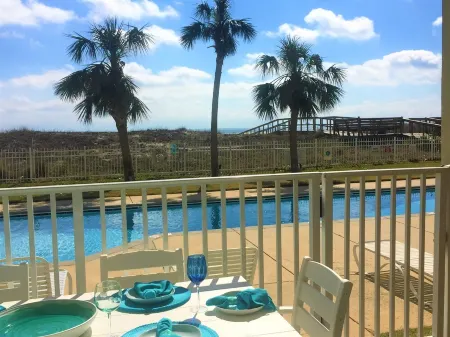 Beachfront, Poolside for Two Pools, 3-Bdrms/3-Baths, Sleeps 8. Perfect Getaway!