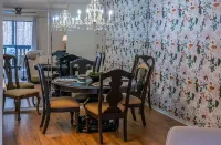 Cozy 2-bedroom condo in the heart of Homewood/Vestavia, minutes from Samford/UAB