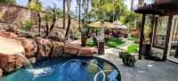Tropical Paradise 4 Bedroom Home sleeps 10 Hotels in Mission Viejo