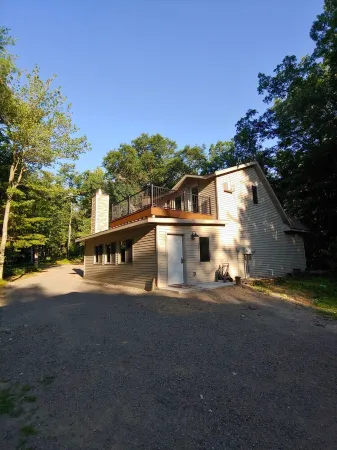 Secluded Lake Retreat