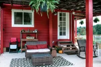 Picturesque Cottage on a Beautiful Farm