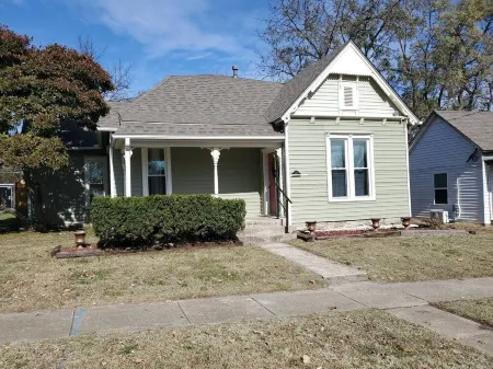 Home Away From Home Отели в г. Johnson County