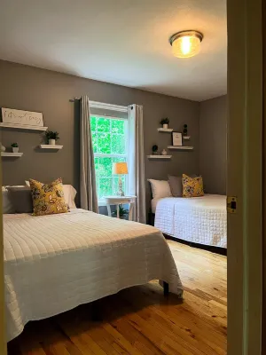 Golf & Ski Oasis - Short Drive to Torch Lake. Hotels in Antrim County